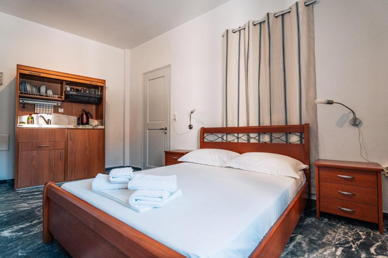 Meropi Rooms Kamares  Extérieur photo