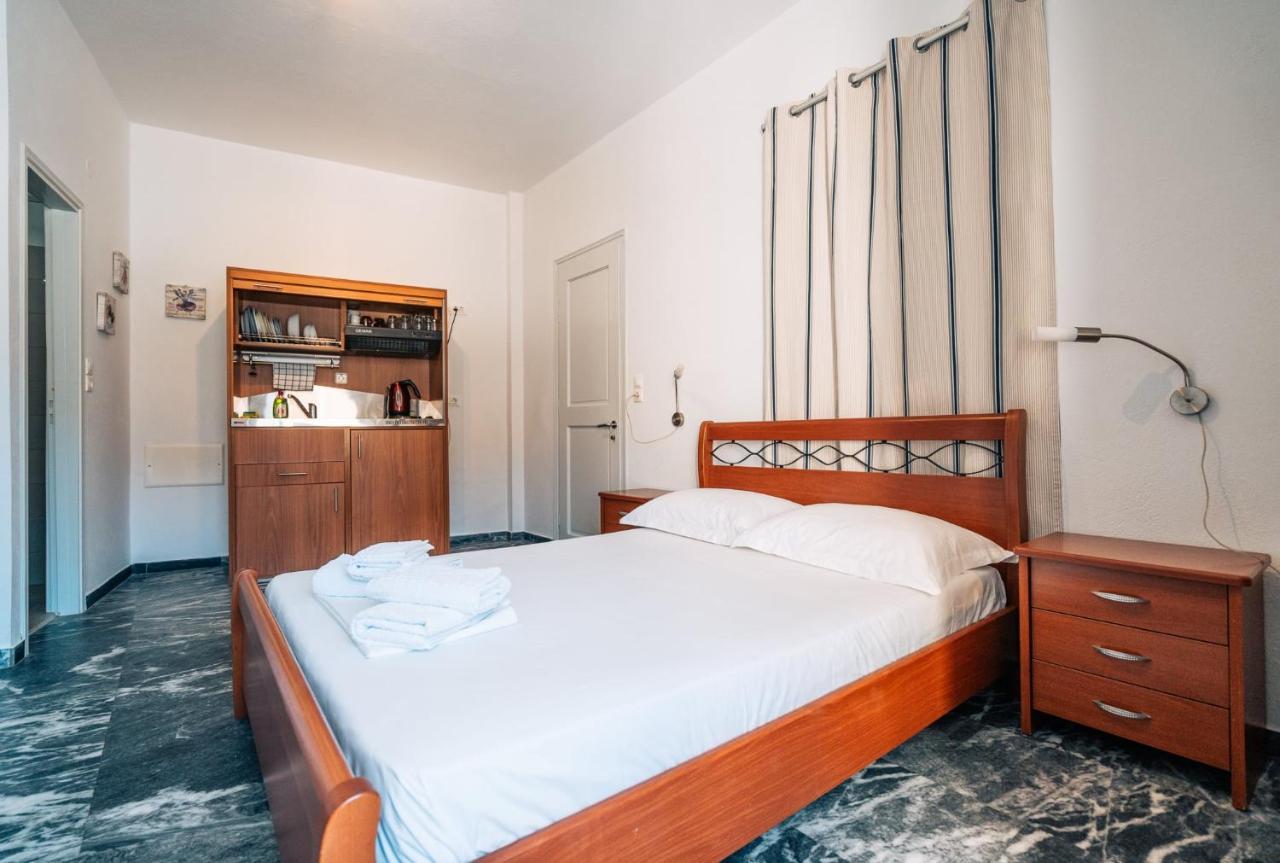 Meropi Rooms Kamares  Extérieur photo